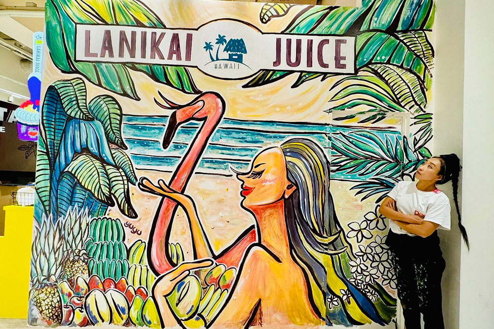 唯一無二の表現で壁画をアートで彩ります。店舗やオフィスに唯一無二の感動を。